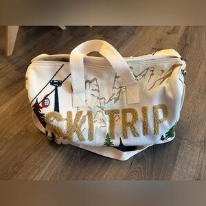 Ski Trip Canvas Tote Bag/weekender bag - NEW